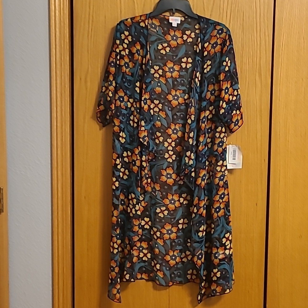 NWT Lularoe Small Shirley